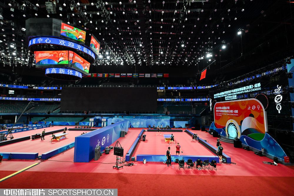 澳超半场：鲁弗推射建功，惠灵顿凤凰暂1-0阿德莱德联